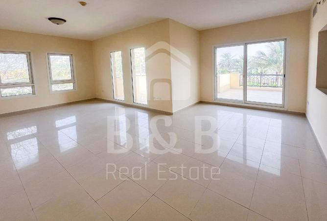 135601133 - Property Image 3