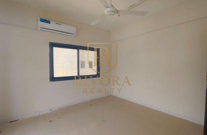 Apartment - 2 Bedrooms - 2 Bathrooms for rent in Al Karama - Dubai