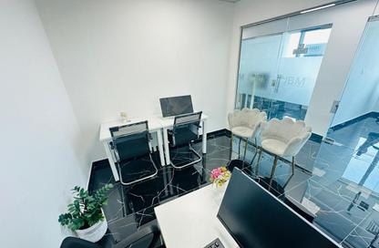 Co-working space - Studio - 1 for rent in Fatima Mohammad Ahmad Bin Suleiman Building - Al Raffa - Bur Dubai - Dubai