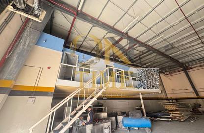 Warehouse - Studio - 1 for rent in Industrial Building 13 - Industrial Area 13 - Sharjah Industrial Area - Sharjah