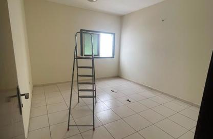 Apartment - 2 Bedrooms - 2 Bathrooms for rent in Thuraya Al Majaz Building - Al Majaz 3 - Al Majaz - Sharjah Apartment - 2 Bedrooms - 2 Bathrooms for rent in Thuraya Al Majaz Building - Al Majaz 3 - Al Majaz - Sharjah