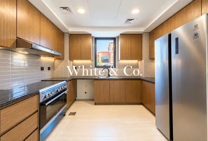158695127 - Property Image 3