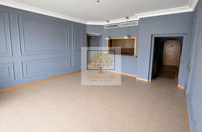 Apartment - 2 Bedrooms - 3 Bathrooms for rent in Al Khushkar - Shoreline Apartments - Palm Jumeirah - Dubai