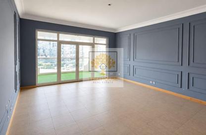 Apartment - 2 Bedrooms - 3 Bathrooms for rent in Al Khushkar - Shoreline Apartments - Palm Jumeirah - Dubai
