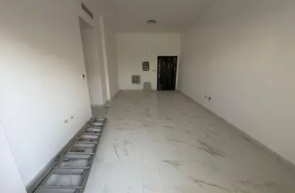 Apartment - 2 Bedrooms - 2 Bathrooms for rent in Al Mowaihat 3 - Al Mowaihat - Ajman