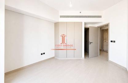 Apartment - 1 Bedroom - 2 Bathrooms for rent in Regalia By Deyaar - Business Bay - Dubai