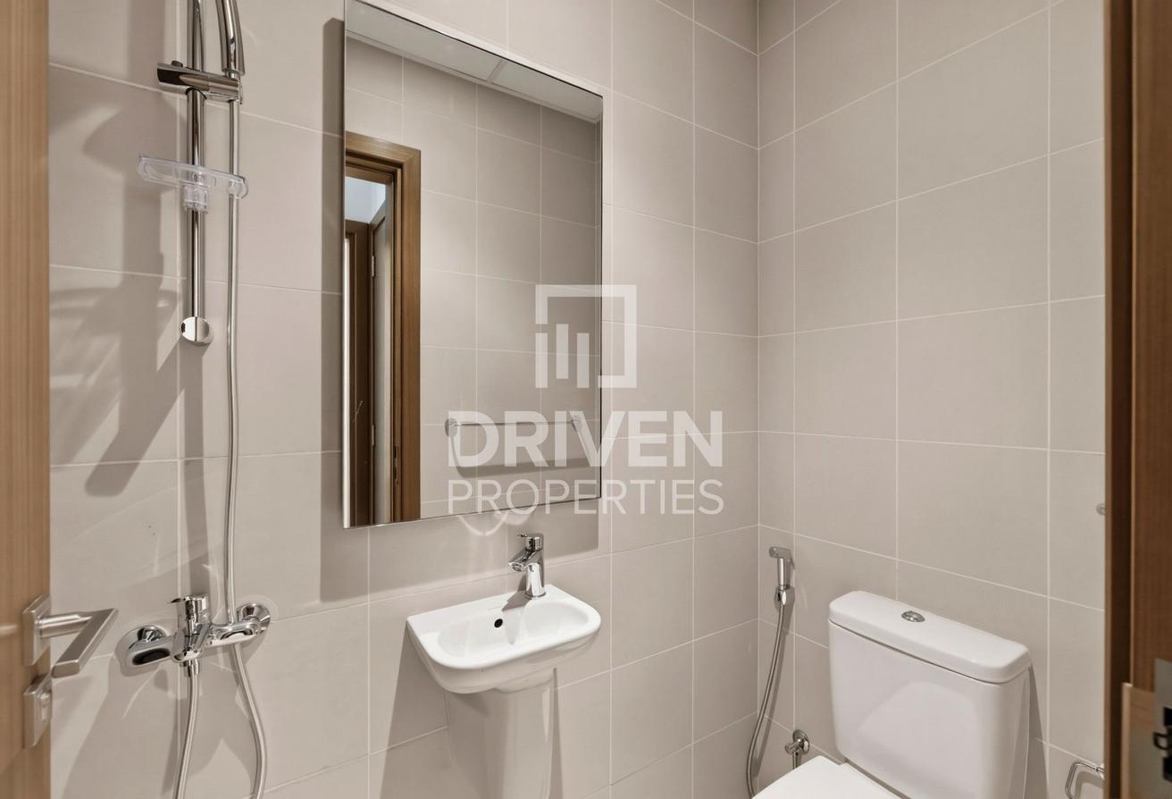 Burj Khalifa View | Huge Layout with Maid's Room photo 17