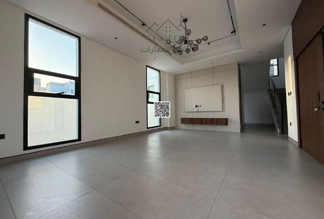 126582616 - Property Image 2