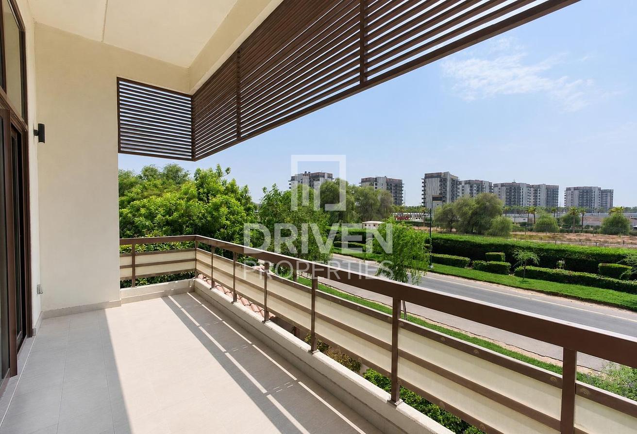 Standalone Villa | Upgraded | Spacious Living photo 28