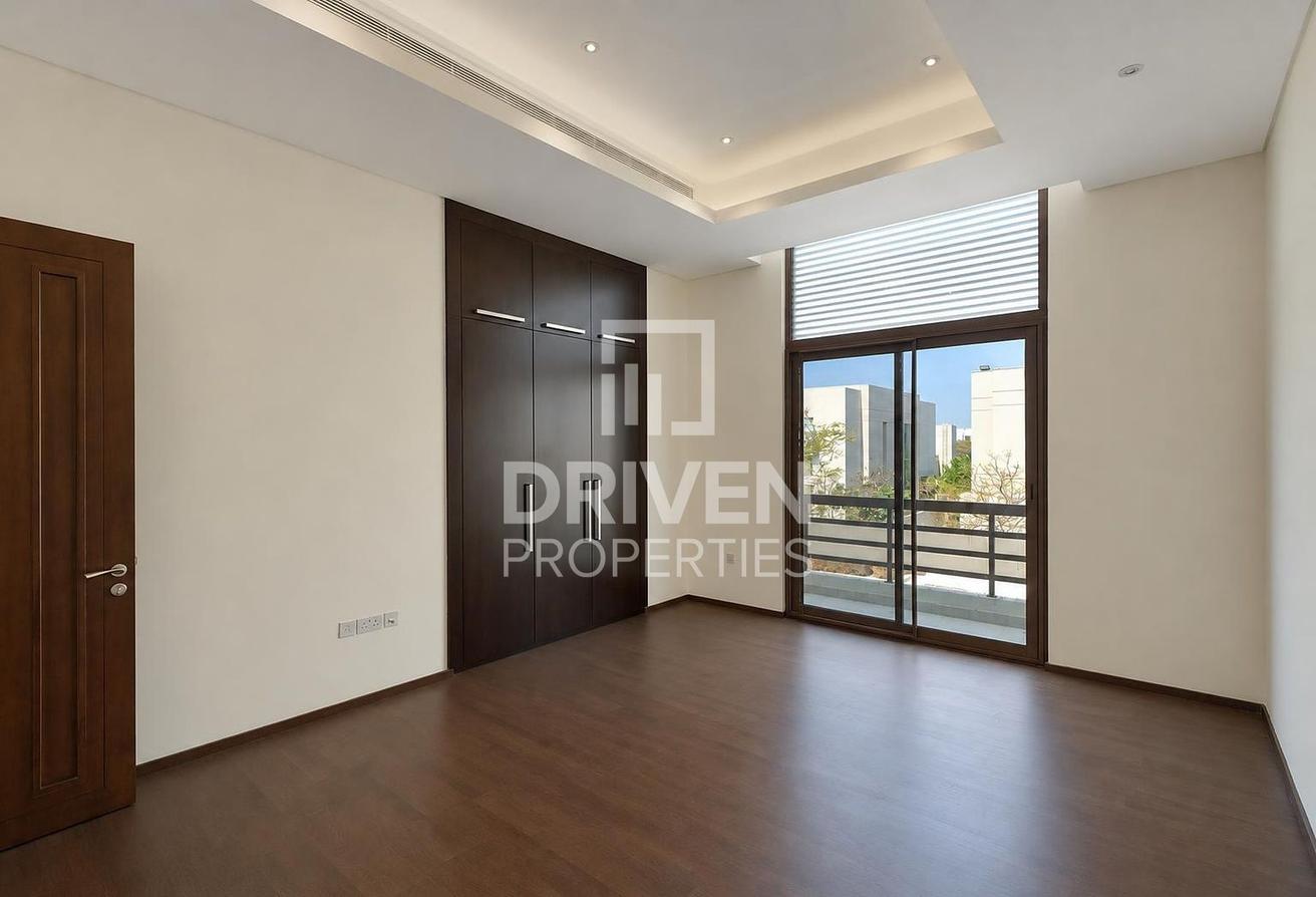 Standalone Villa | Upgraded | Spacious Living photo 19