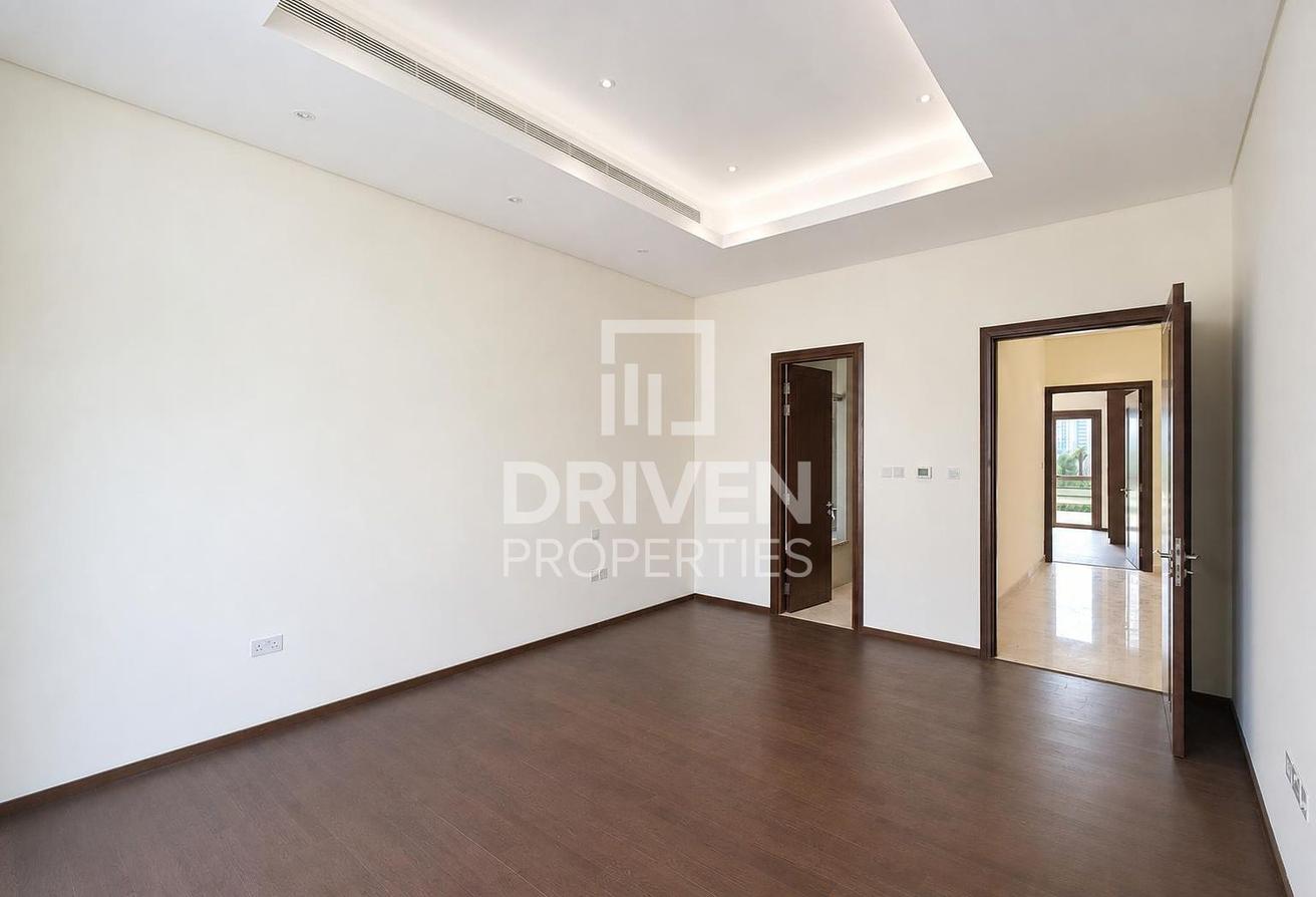 Standalone Villa | Upgraded | Spacious Living photo 21
