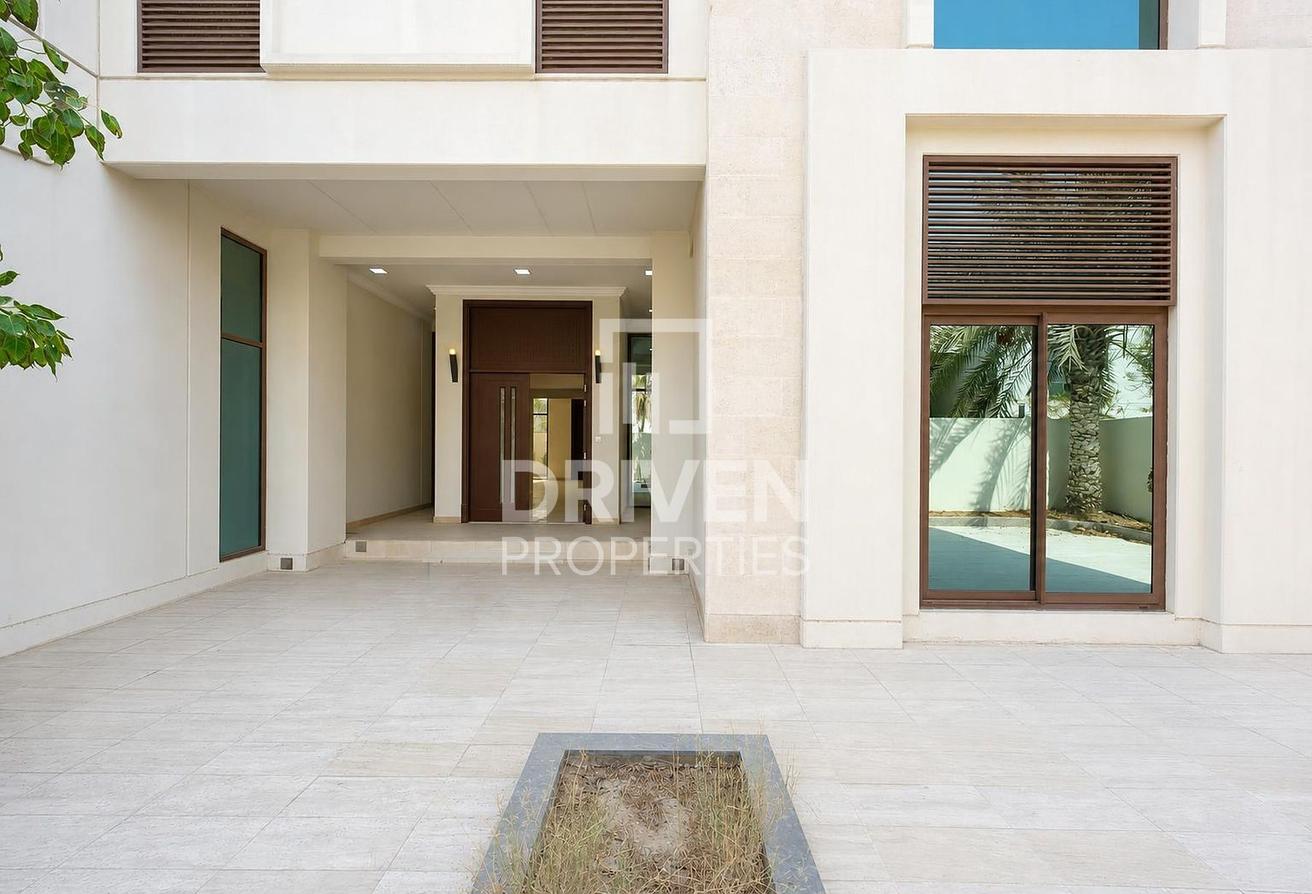 Standalone Villa | Upgraded | Spacious Living photo 27