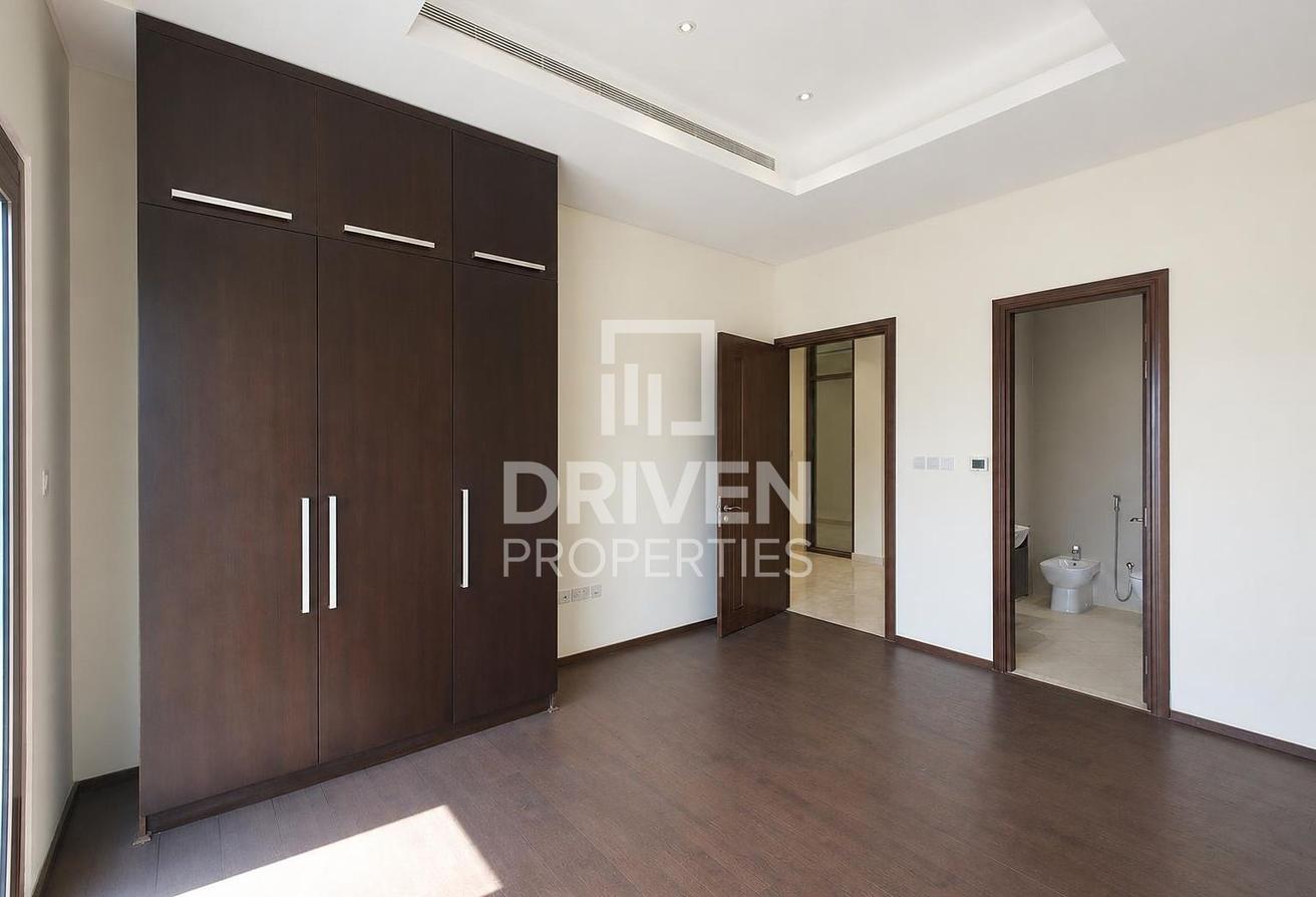 Standalone Villa | Upgraded | Spacious Living photo 18