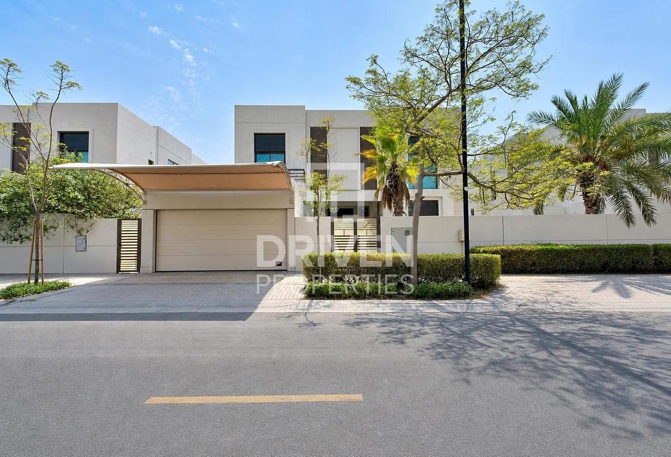 Standalone Villa | Upgraded | Spacious Living photo 30