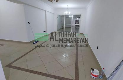 Apartment - 2 Bedrooms - 2 Bathrooms for rent in Ameer Bu Khamseen Tower - Al Majaz 3 - Al Majaz - Sharjah