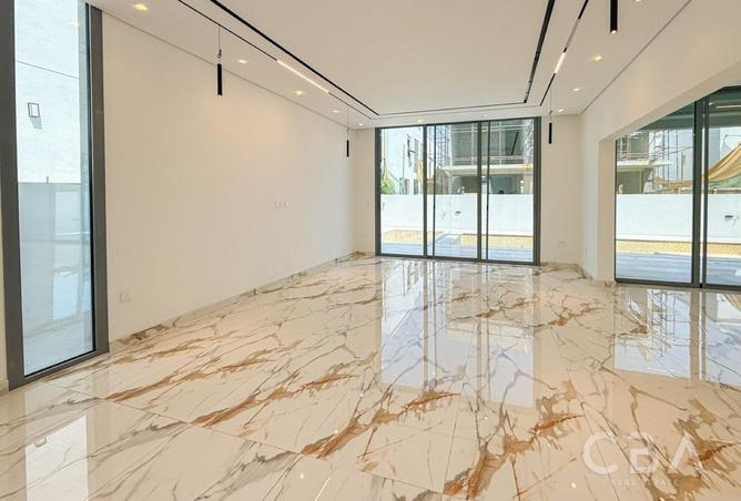 85753037 - Property Image 3