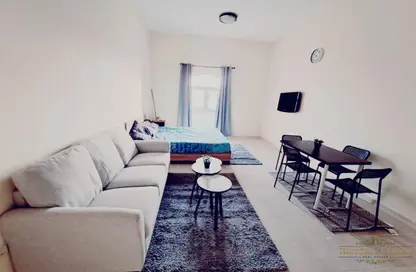 Apartment - 1 Bathroom for rent in Building 53 - Mediterranean Cluster - Discovery Gardens - Dubai
