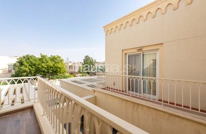 فيلا - 2 - 3 للبيع في الينابيع 9 - الينابيع - دبي