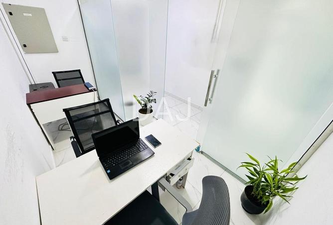 78187494 - Property Image 2