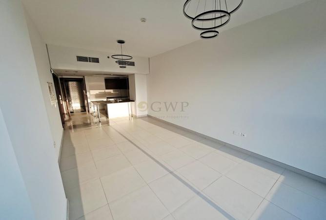 71116919 - Property Main Image