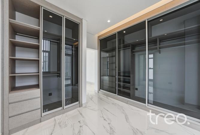 74249103 - صورة العقار 3