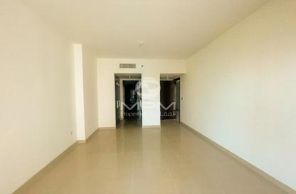 Apartment - 1 Bedroom - 2 Bathrooms for rent in Burooj Views - Marina Square - Al Reem Island - Abu Dhabi