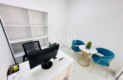 Office Space - Studio - 1 Bathroom for rent in Reem Residency - Al Karama - Dubai