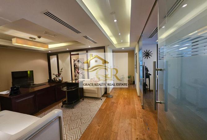 128819800 - Property Image 2
