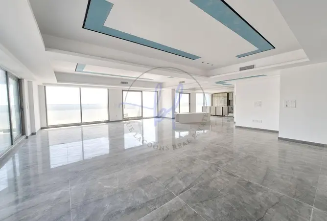 160078617 - Property Image 2