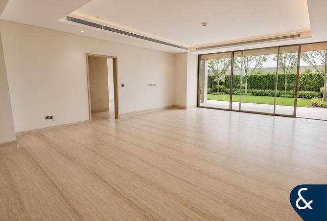 115043153 - Property Image 3