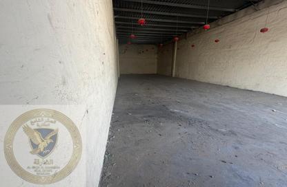 Warehouse - Studio - 1 Bathroom for rent in Industrial Building 13 - Industrial Area 13 - Sharjah Industrial Area - Sharjah