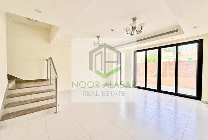 79001591 - Property Image 2