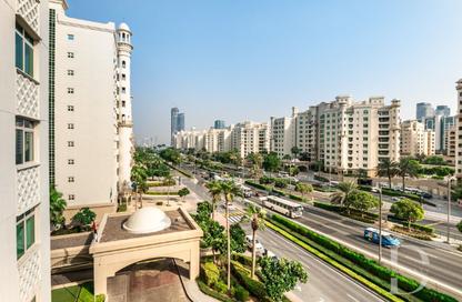 شقة - 3 غرف نوم - 3 حمامات للايجار في الخضراوي - مساكن شور لاين - نخلة جميرا - دبي