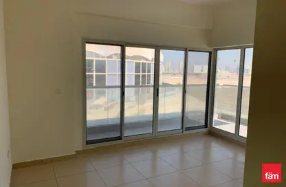 Apartment - 2 Bedrooms - 3 Bathrooms for rent in Stadium Point - Dubai Sports City - Dubai