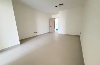 Apartment - 3 Bedrooms - 4 Bathrooms for rent in Al Mamzar - Al Mamzar - Sharjah - Sharjah