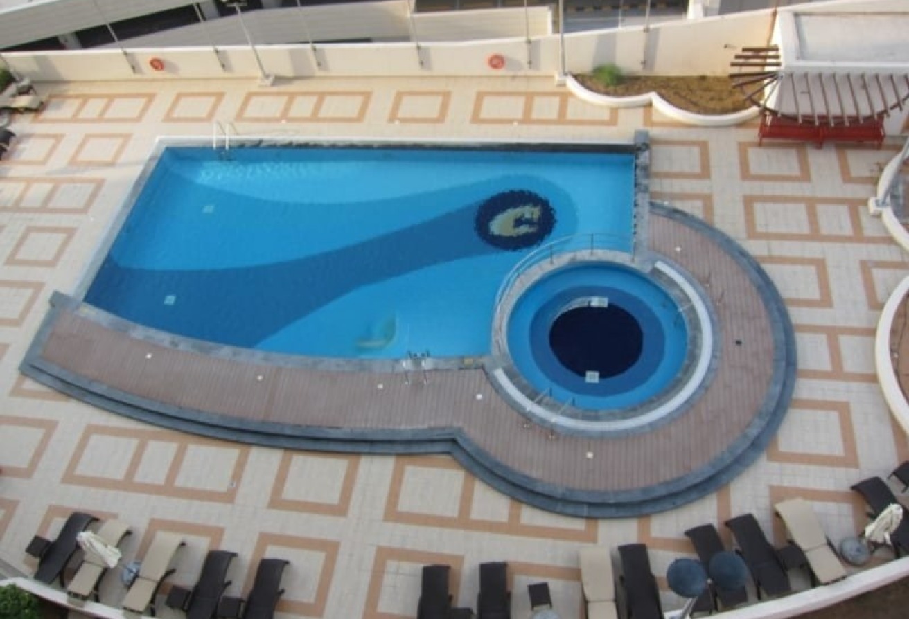 Stunning 1BR | Sea and Pool View | Prime Area