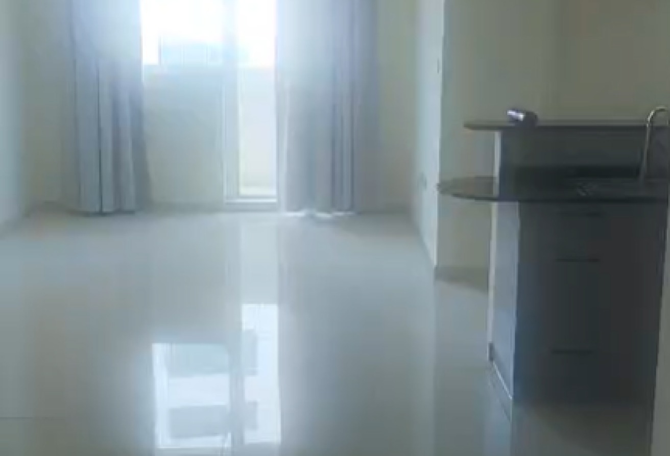 Stunning 1BR | Sea and Pool View | Prime Area