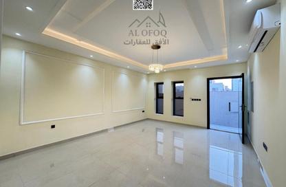 Villa - 4 - 6 for rent in Al Helio 2 - Al Helio - Ajman