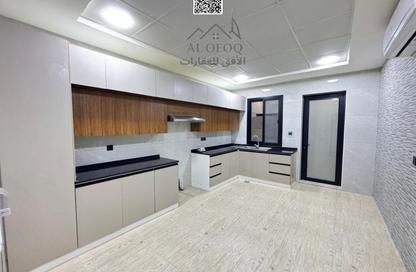 Villa - 4 - 6 for rent in Al Helio 2 - Al Helio - Ajman