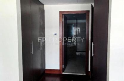 Apartment - 2 Bedrooms - 3 Bathrooms for sale in Jumeirah Living - World Trade Centre Residence - World Trade Center - Dubai