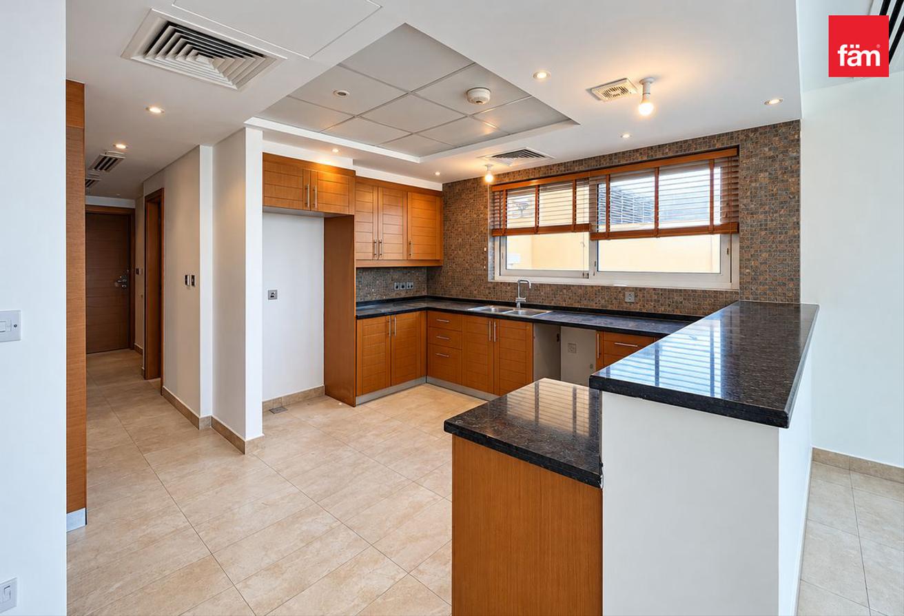 Close To Amenities|Big Garden|Maid Room photo 6