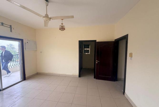 74642808 - Property Image 2