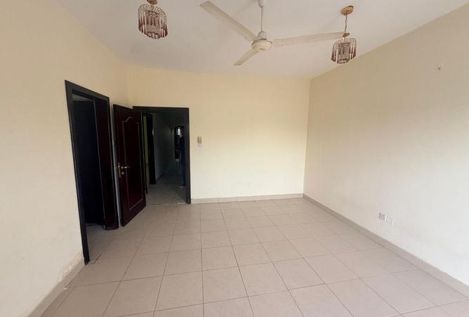 74642808 - Property Image 3