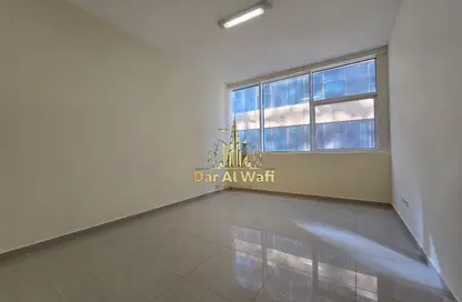 Apartment - 1 Bedroom - 1 Bathroom for rent in Tiger Building Al Qadesia - Al Nahda - Sharjah