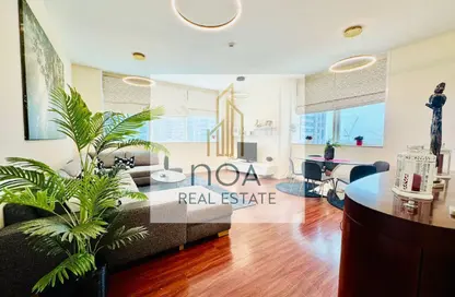 Apartment - 2 Bedrooms - 3 Bathrooms for sale in Marina Pinnacle - Dubai Marina - Dubai Apartment - 2 Bedrooms - 3 Bathrooms for sale in Marina Pinnacle - Dubai Marina - Dubai