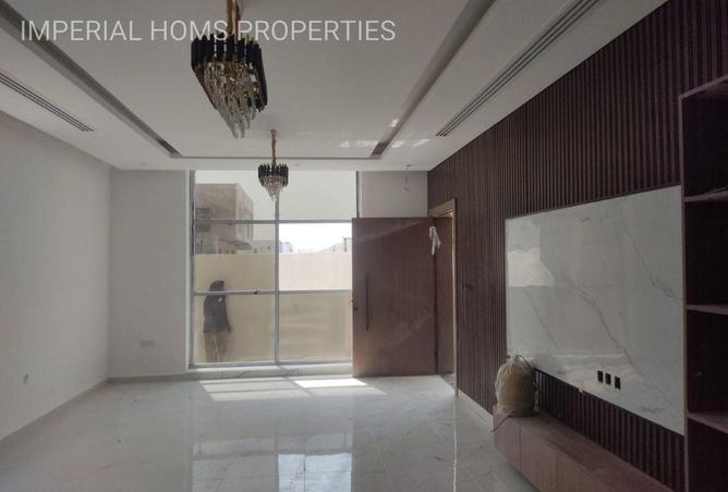 69111942 - صورة العقار 3