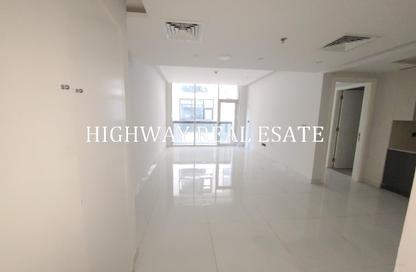 Apartment - 1 - 2 for rent in Muwaileh 3 Building - Muwaileh - Sharjah