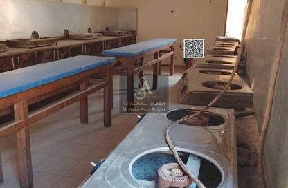 Labor Camp - Studio - 7+ for rent in Al Jlail - Al Sajaa - Sharjah