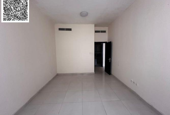 106408692 - Property Image 3