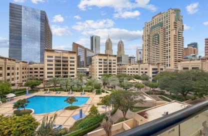 Apartment - 3 Bedrooms - 3 Bathrooms for sale in Al Ghaf 4 - Al Ghaf - Greens - Dubai